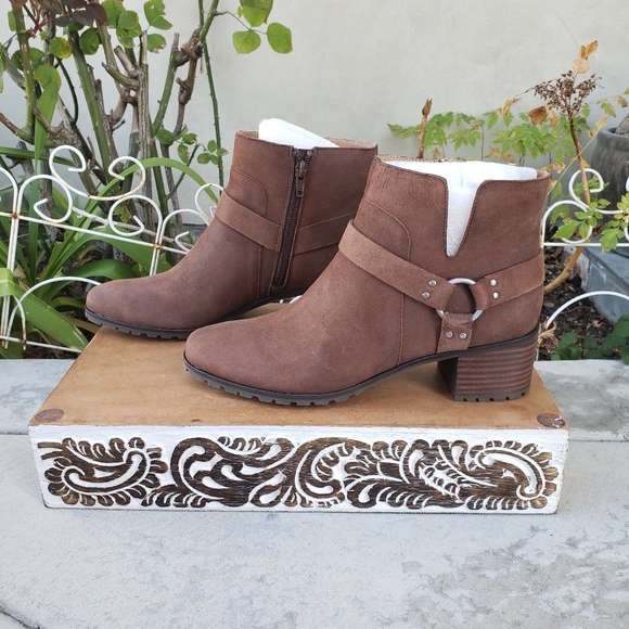 Lucky Brand Walnut Harness Strap Booties - Picture 8 of 10
